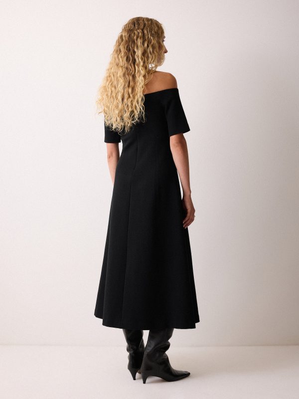 Off Shoulder Crepe Dress | Black